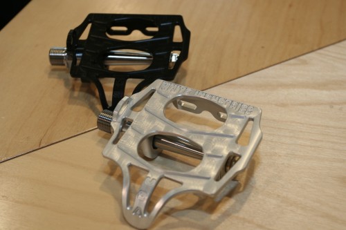 Eurobike 2009: plastic pedals everywhere | road.cc